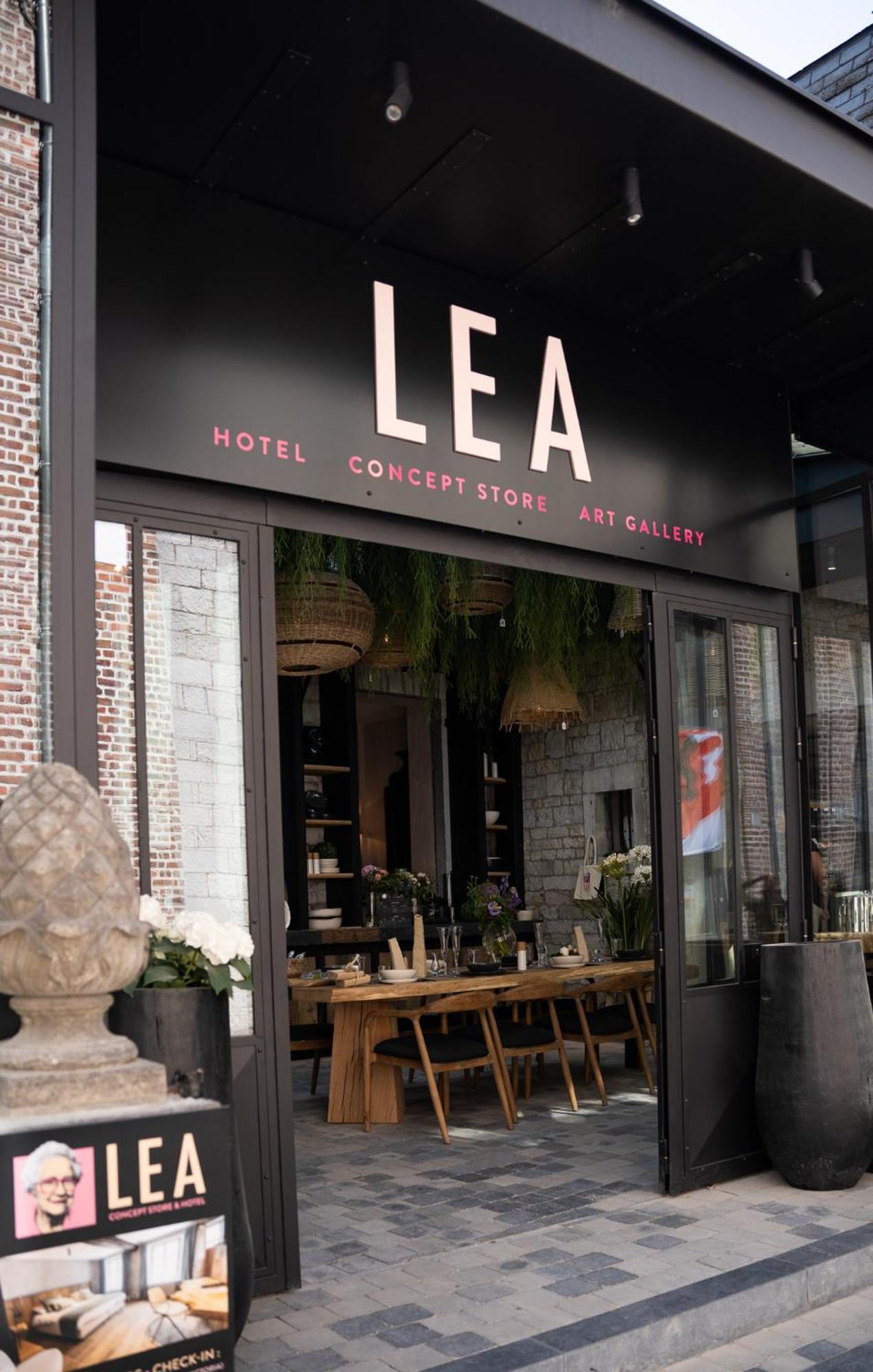 Hotel Lea - Maison Caerdinael Durbuy Exterior photo